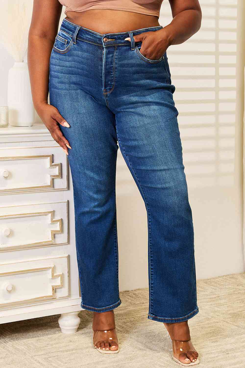 Judy Blue Full Size Straight Leg Jeans with Pockets - Just Enuff Sexy